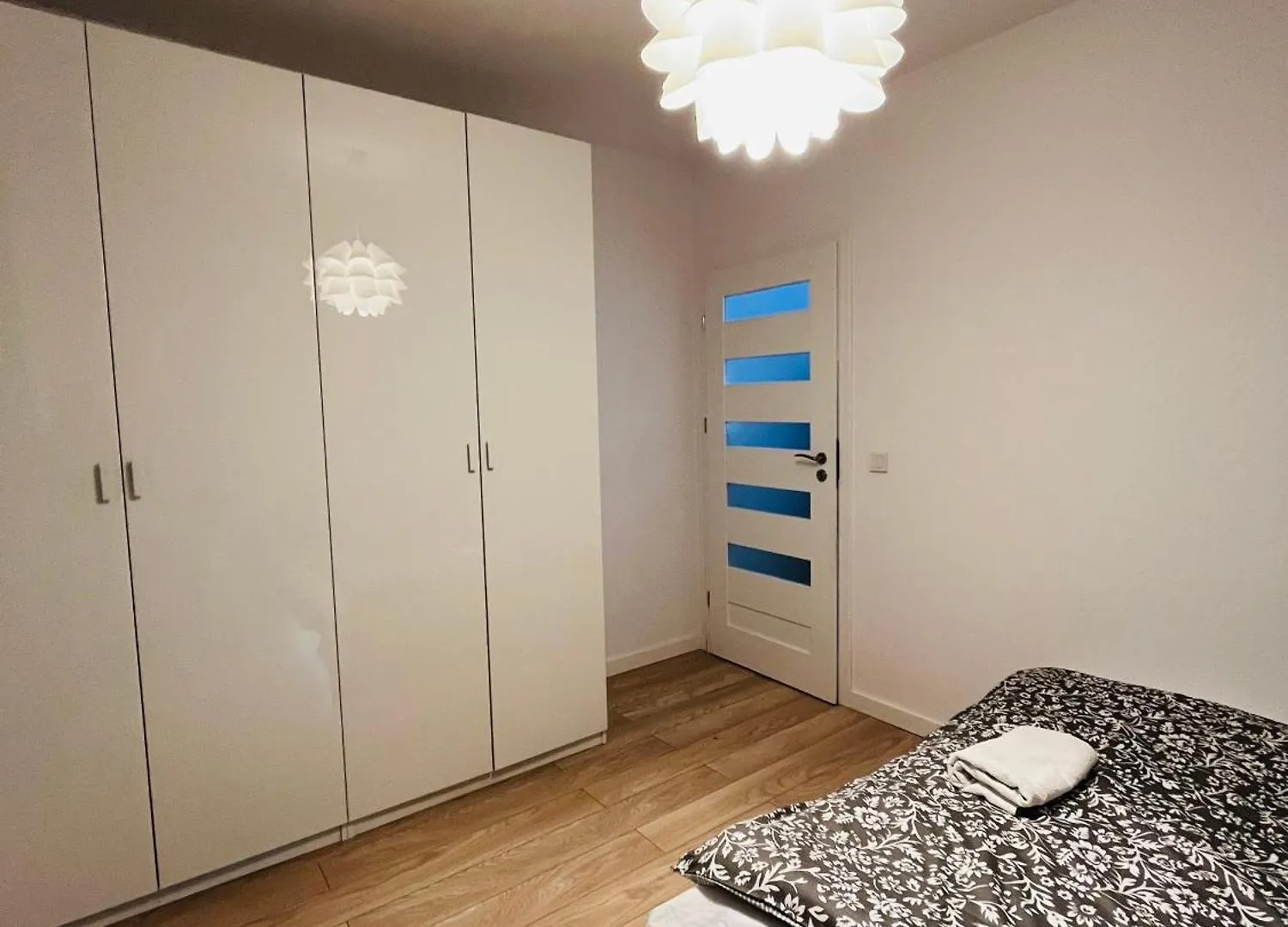 Guest house Cybernetyki2 Inn Near Airport Warsaw